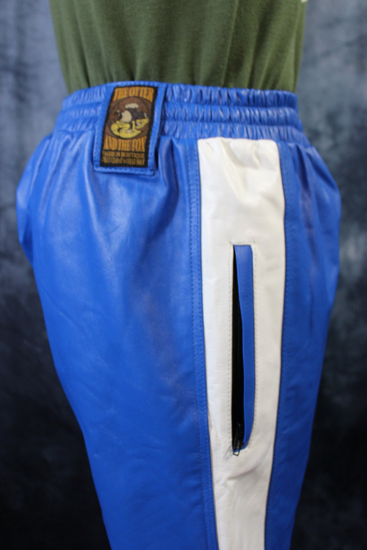 Basketball Shorts in Blue and White - view 6