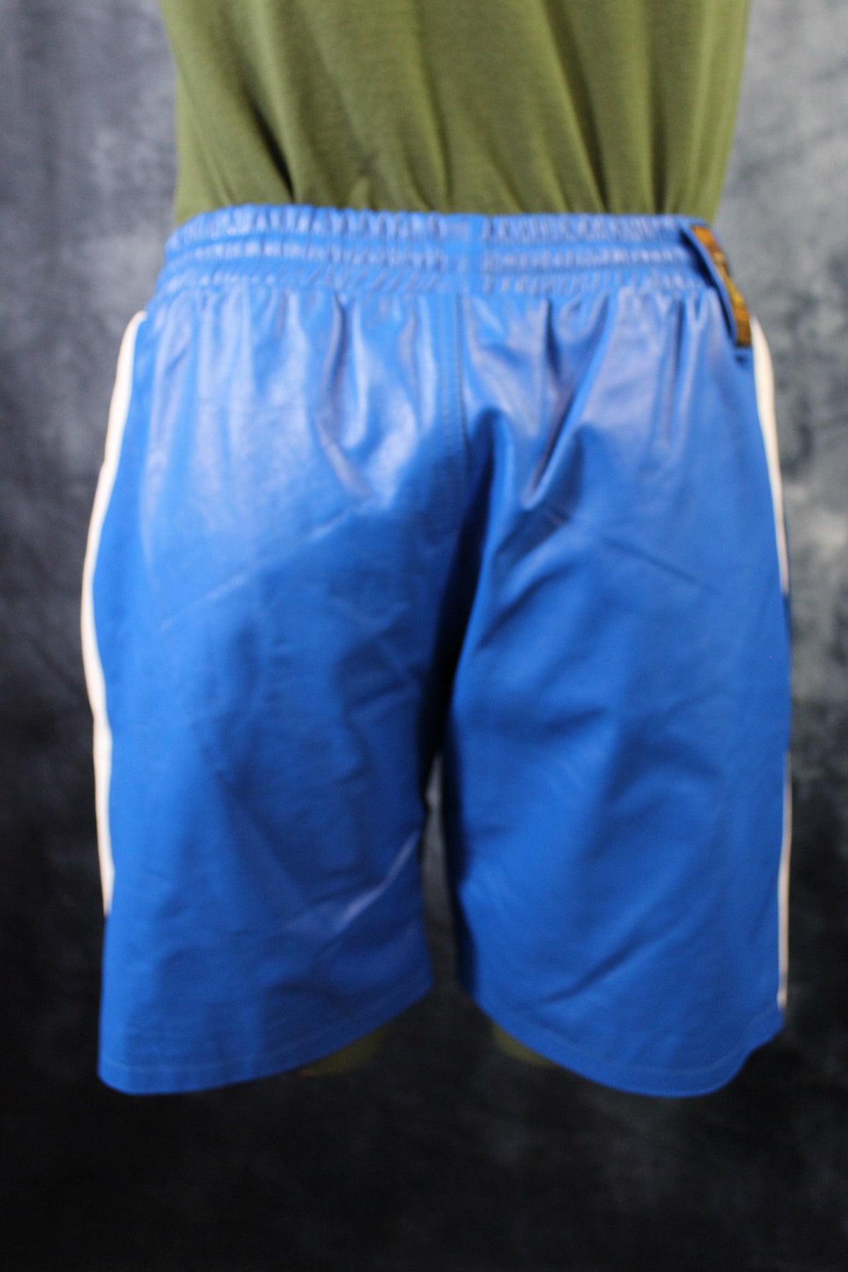 Basketball Shorts in Blue and White - view 7