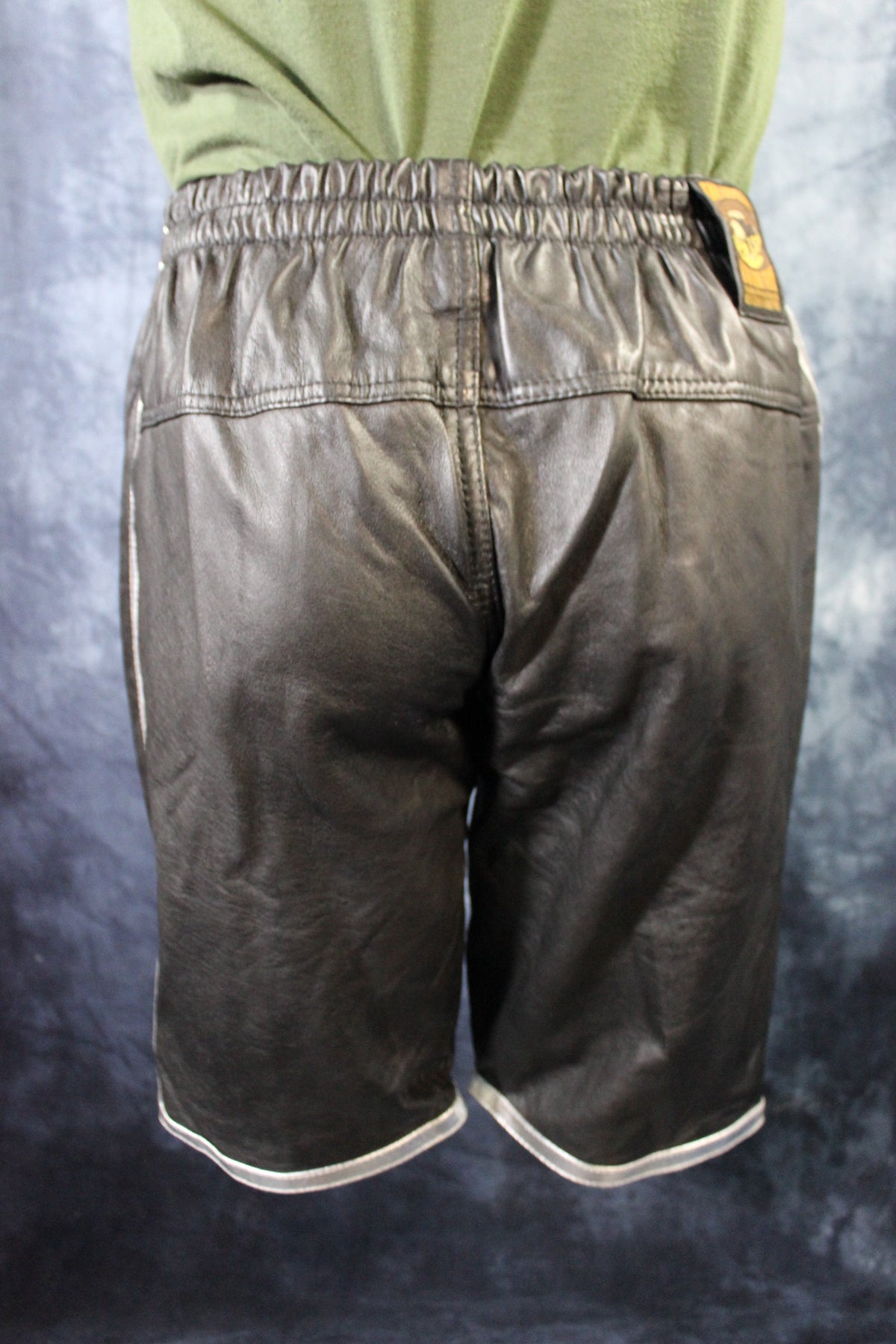 Basketball Shorts in Black and Silver - view 6