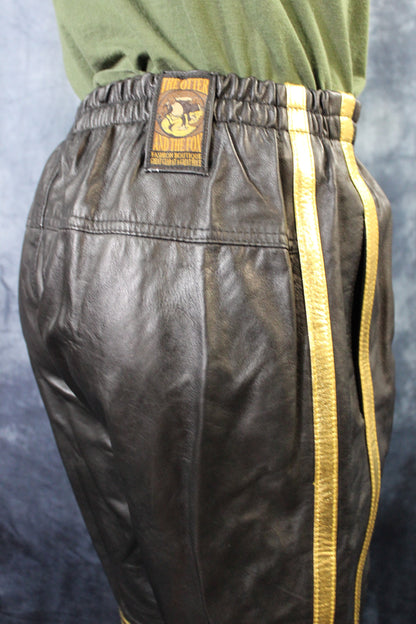 Basketball Shorts in Black and Gold - view 6
