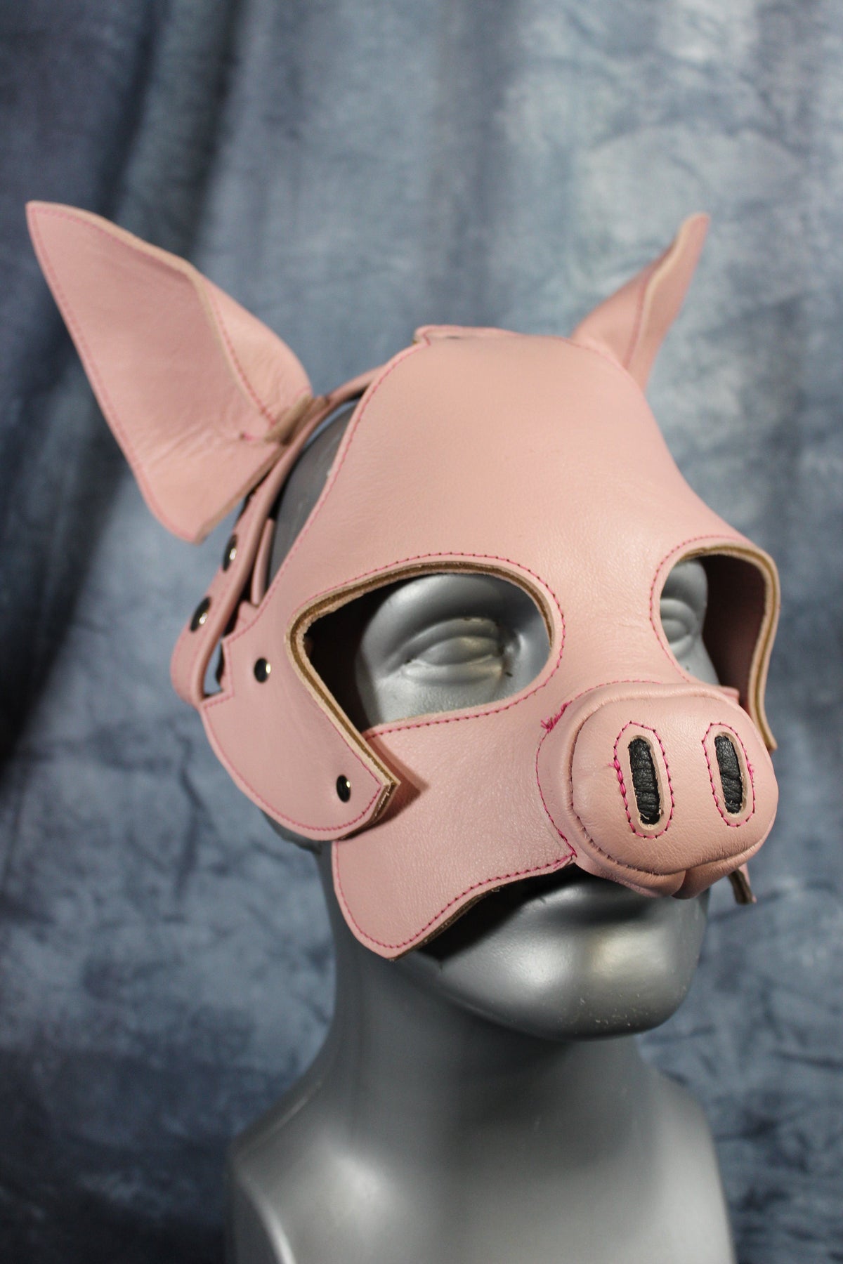 Piggy Hood - view 9