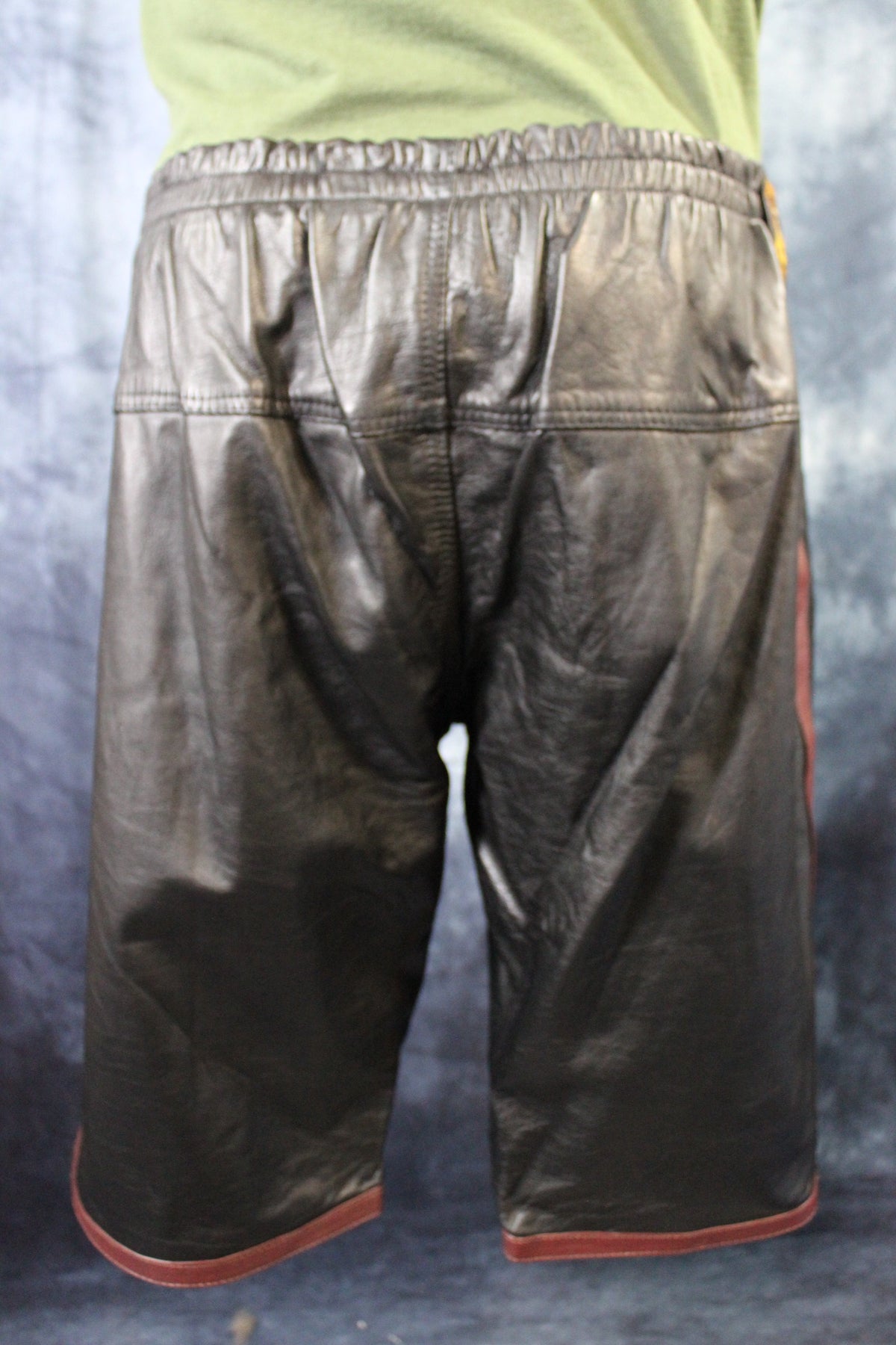 Basketball Shorts in Black and Burgundy - view 4