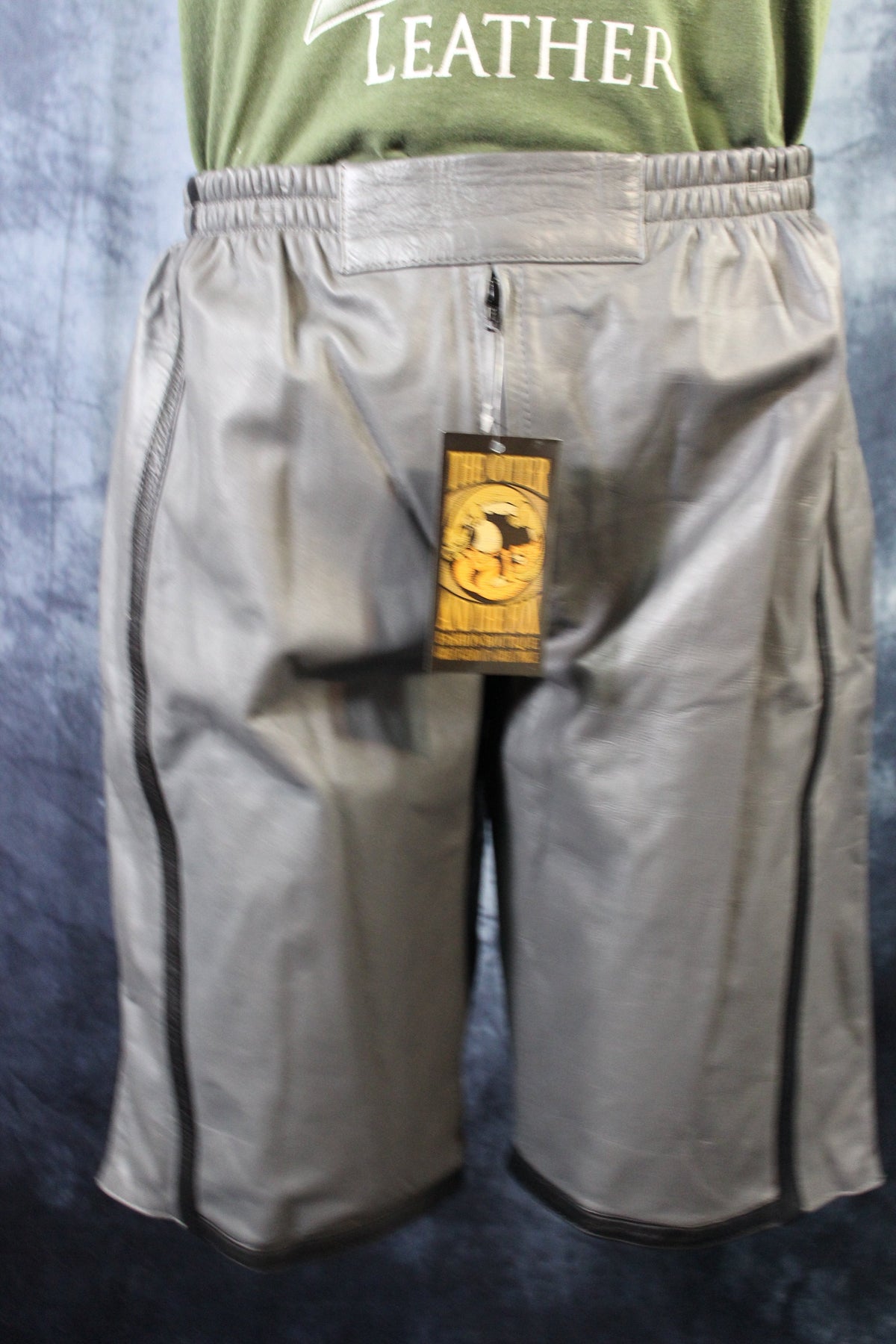 Basketball Shorts in Grey and Black - view 2