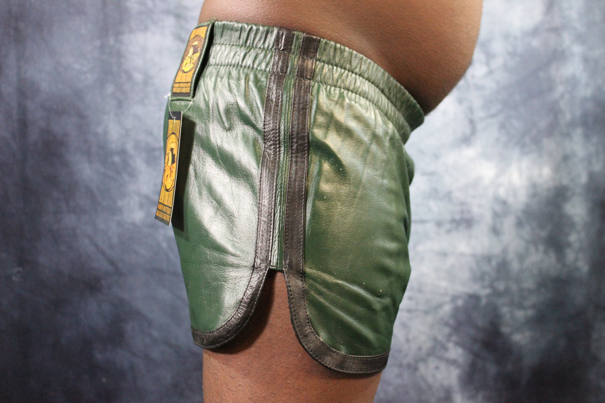 OnF Booty Shorts in Hunter Green with Black - view 5
