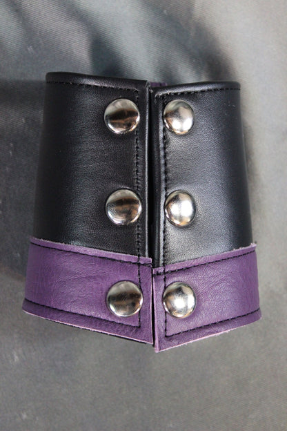 T-Striped Bracer (Single Bracer) - front view