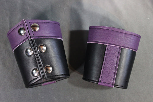 T-Striped Bracer (Single Bracer) - view 2