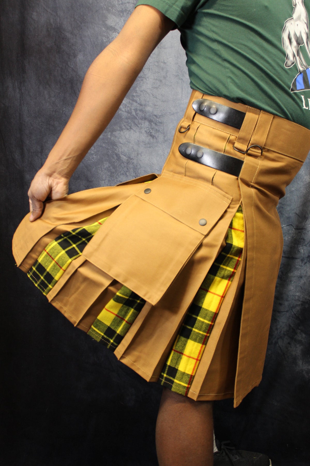 Hybrid Kilt Tan with Macleod Of Lewis Tartan Pleats - view 3