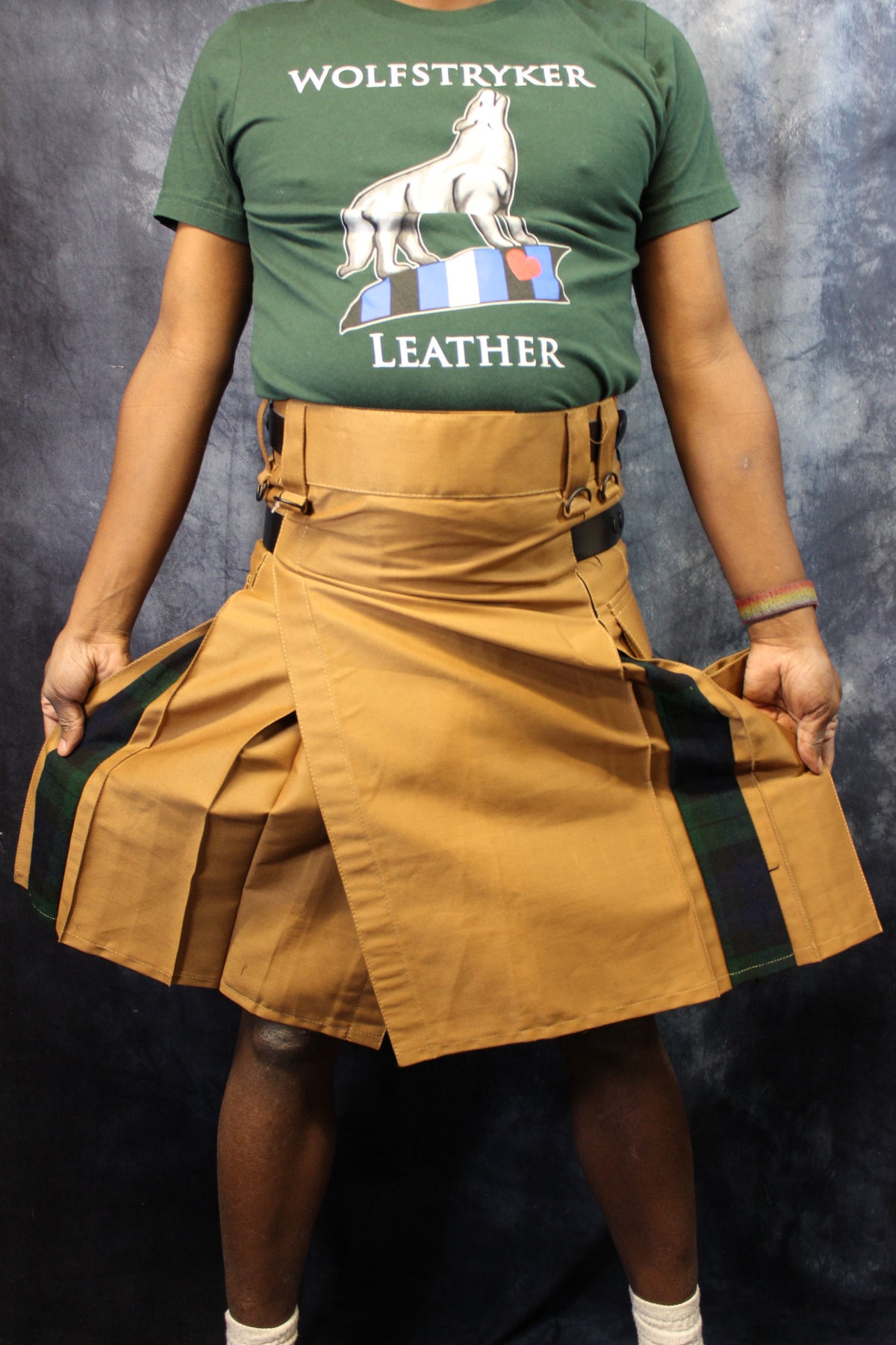 Hybrid Kilt in Tan with Black Watch Tartan Pleats - view 2