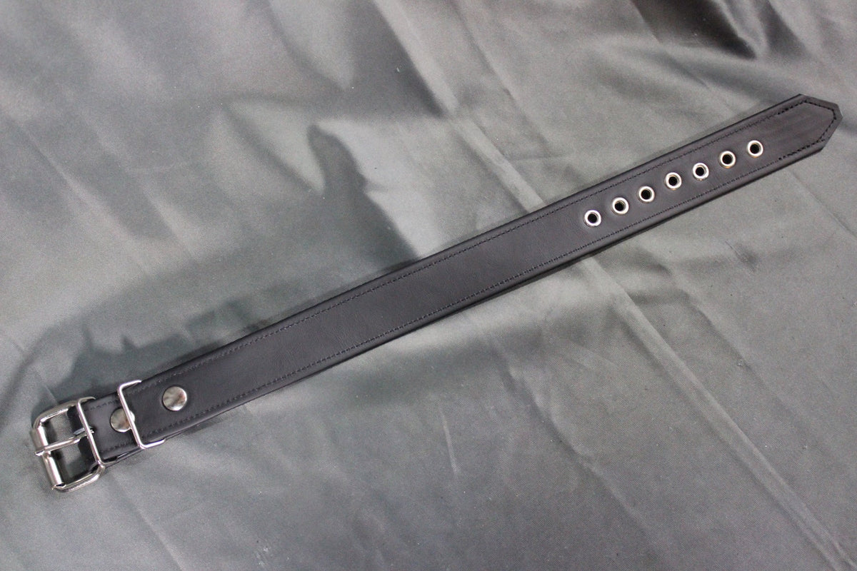 Buckled Leather Armband - view 9
