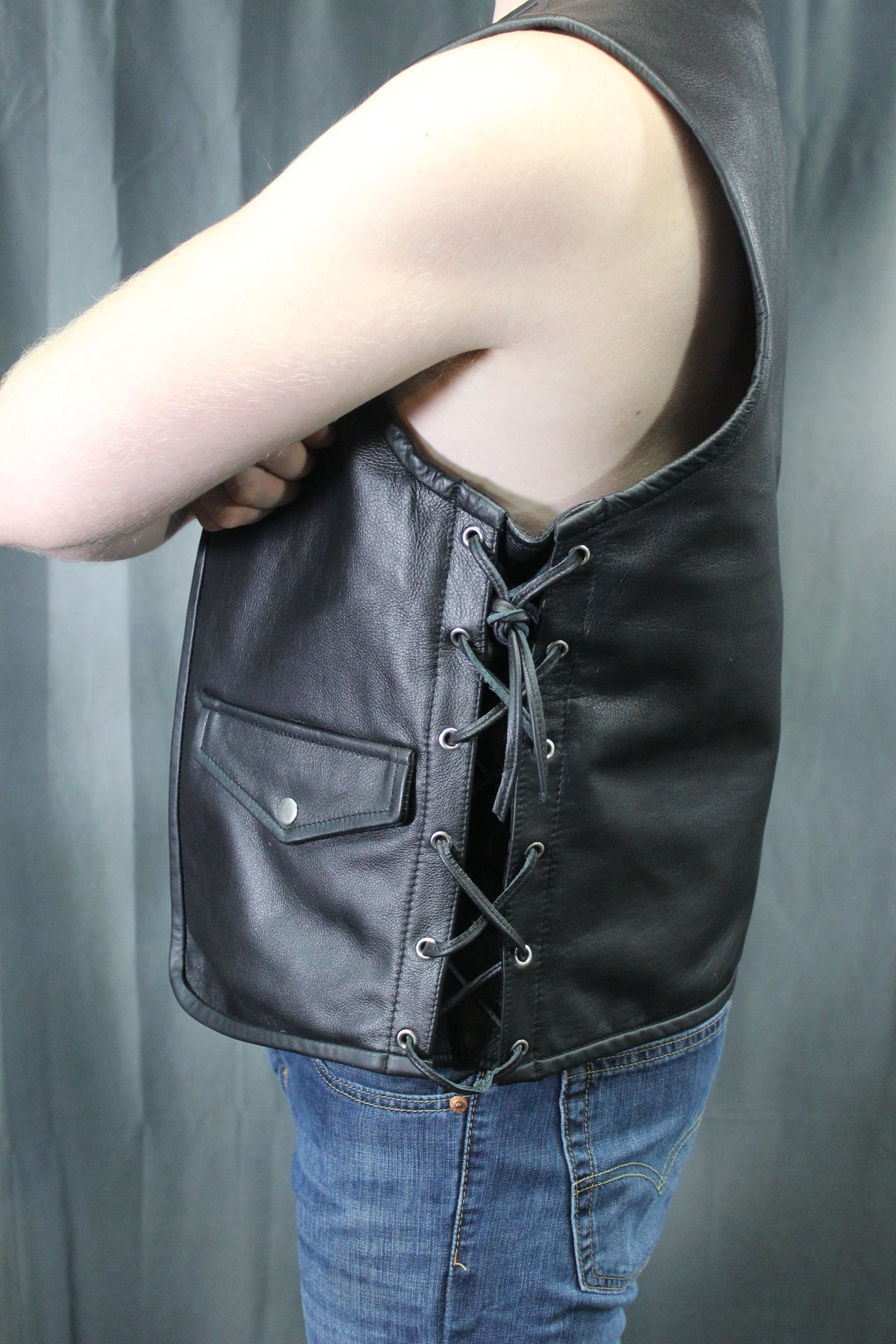 OnF Leather Bar Vest - Classic Black - view 9