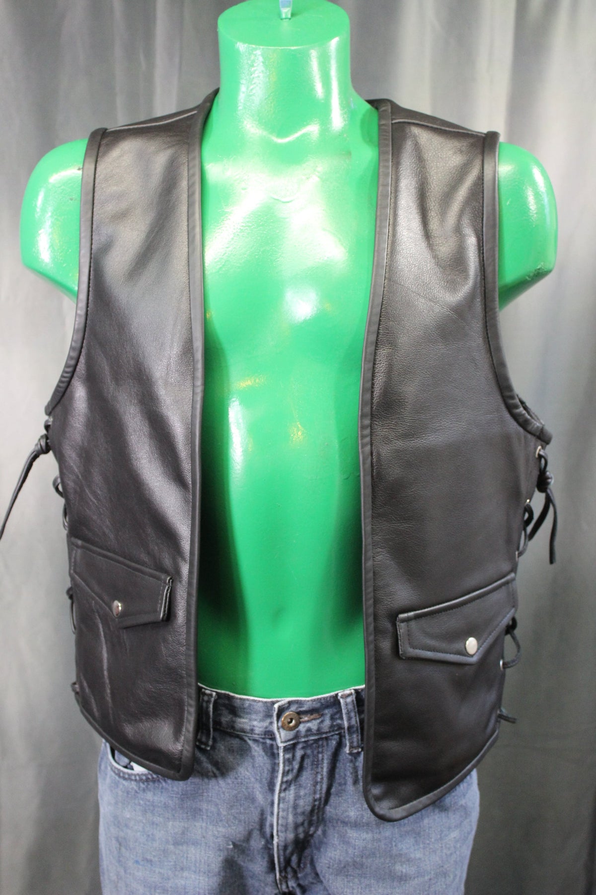 OnF Leather Bar Vest - Classic Black - view 12
