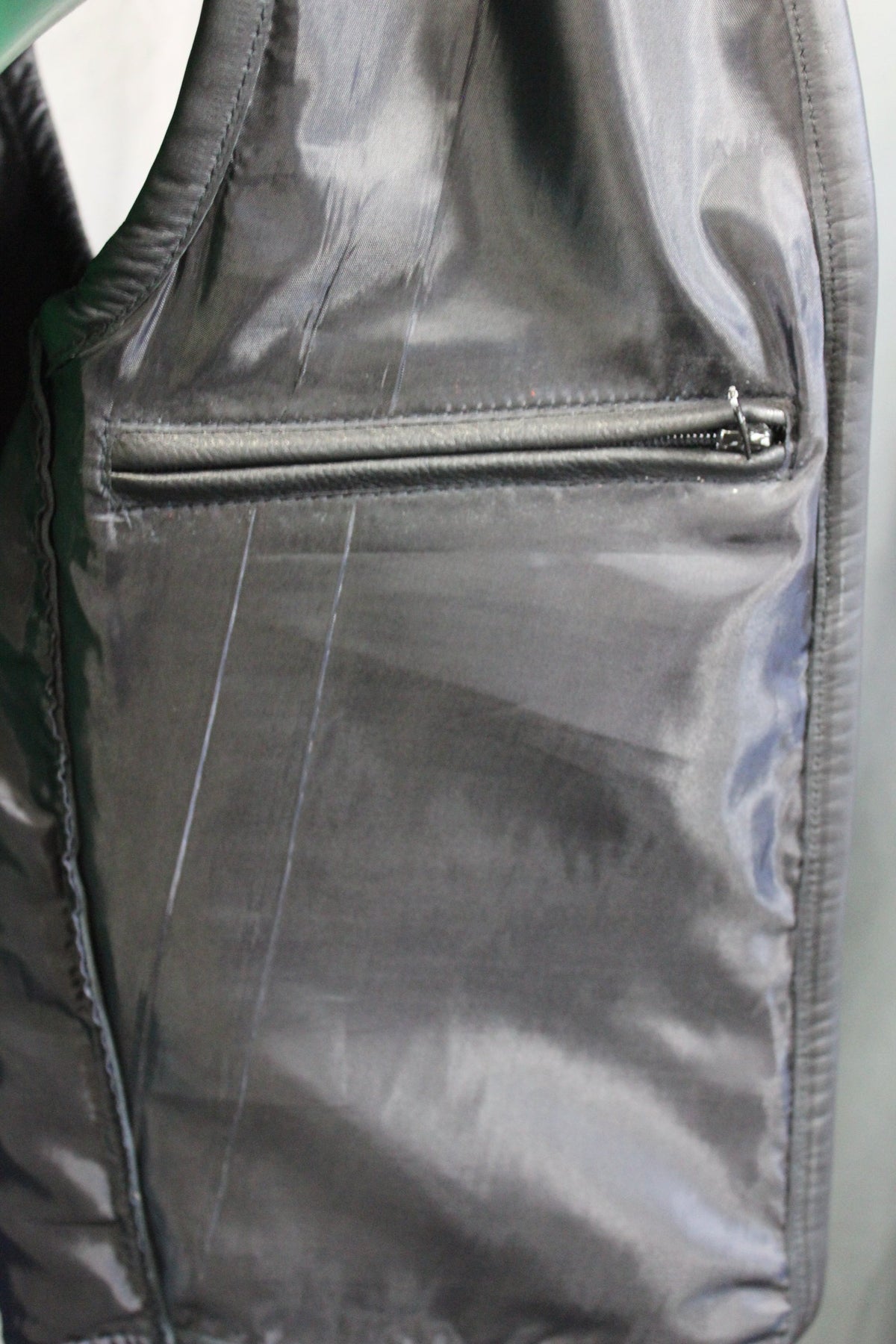 OnF Leather Bar Vest - Classic Black - view 19