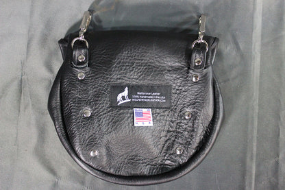 Leather Sporran with Bear Paw - view 9