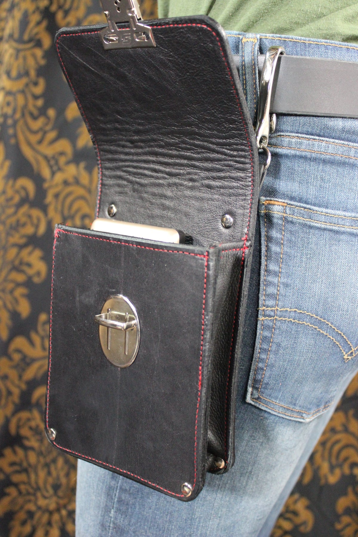 Leather Phone Case with Catch Tuck Lock - view 4