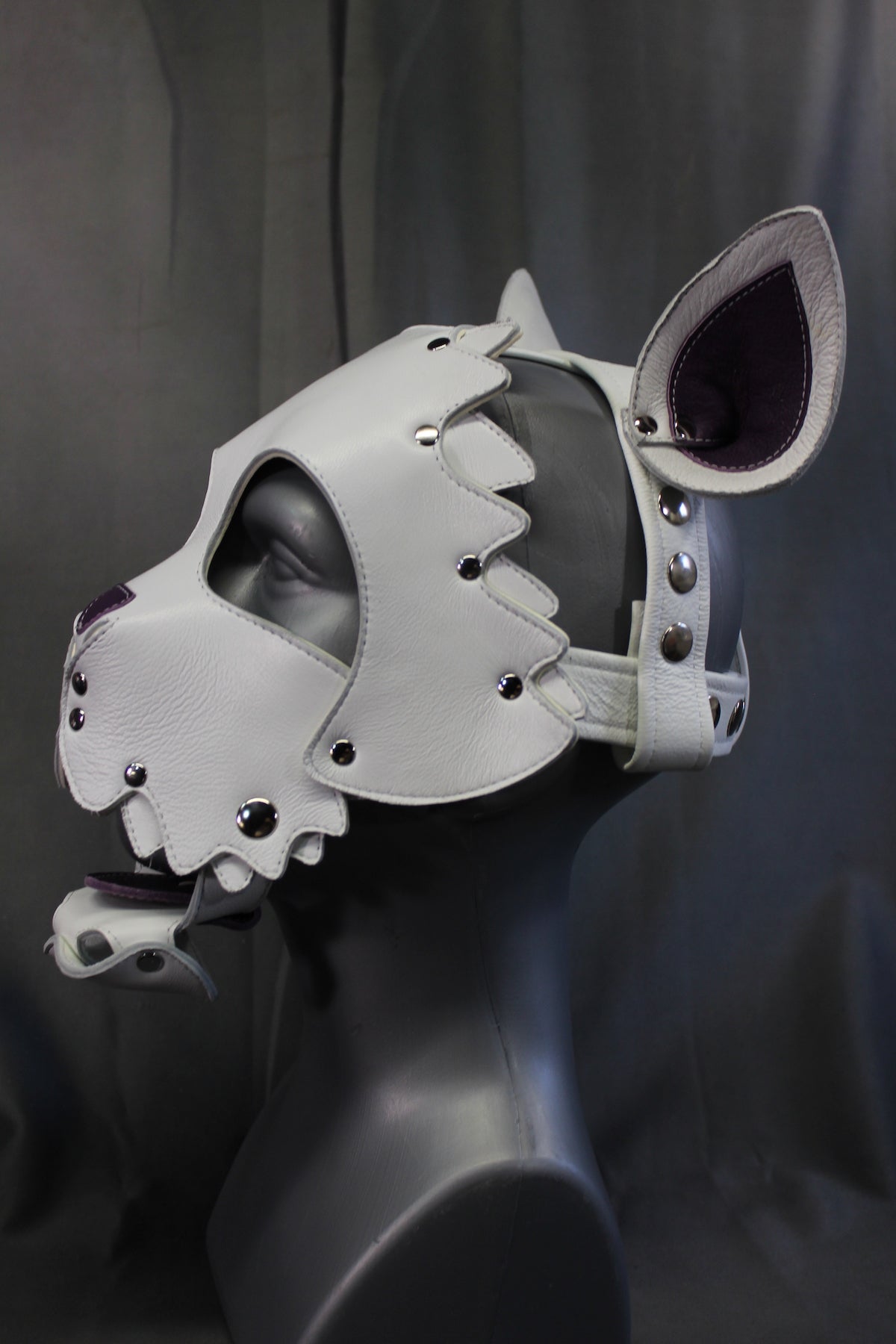 Scruffy Kitty Hood - view 4