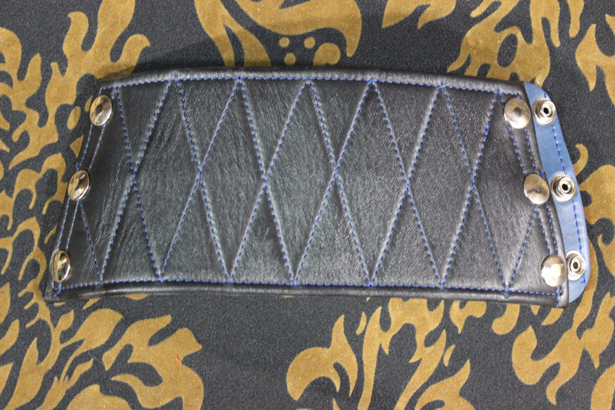 Quilted Wrist Bracer with Wallet Compartment (4") - view 5