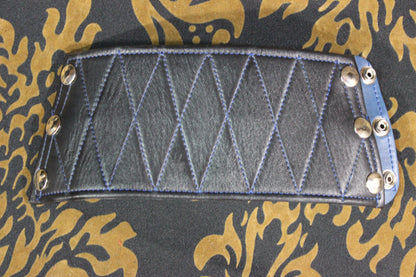 Quilted Wrist Bracer with Wallet Compartment (4") - view 5