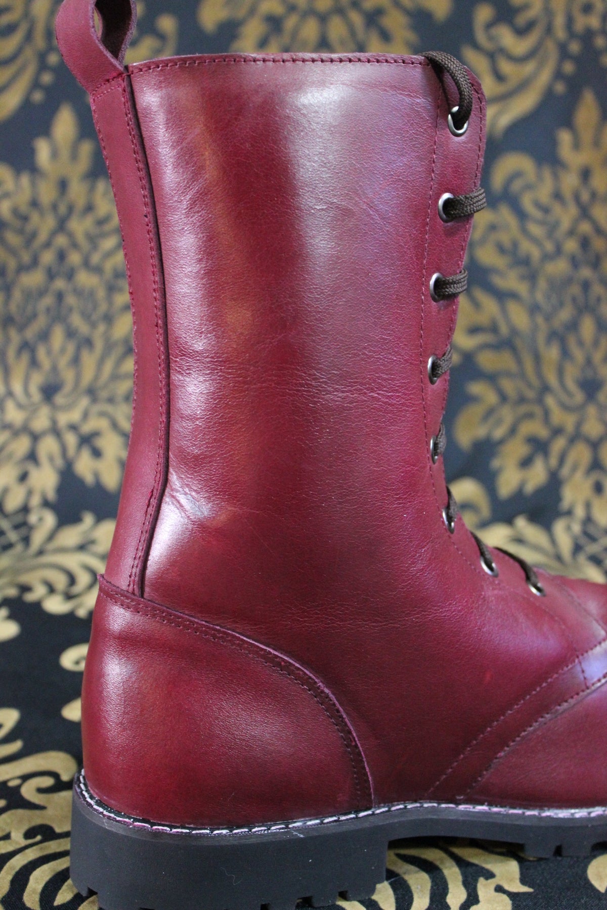The Otter and The Fox Trailmaster Classic Boot - view 9