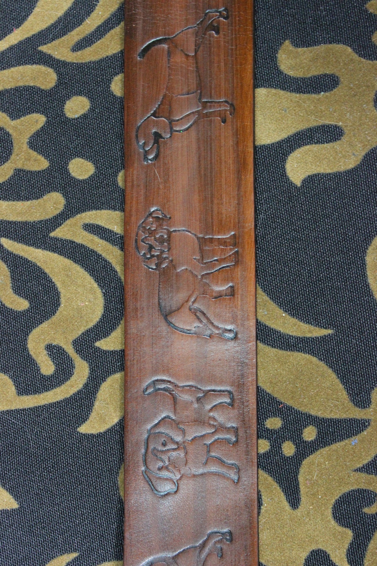 Embossed Puppy Pattern Belt - view 12