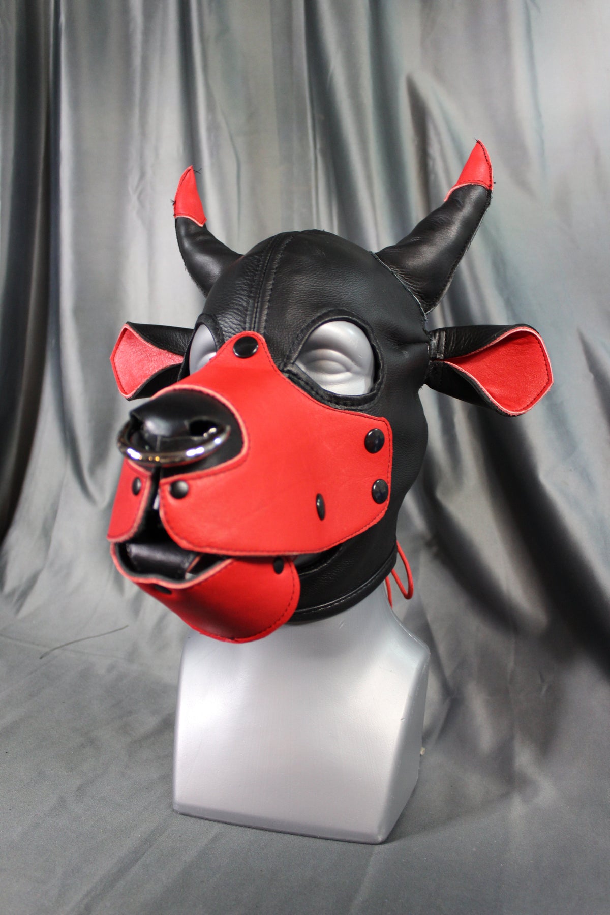 Bull Hoods in COLOR! - view 4