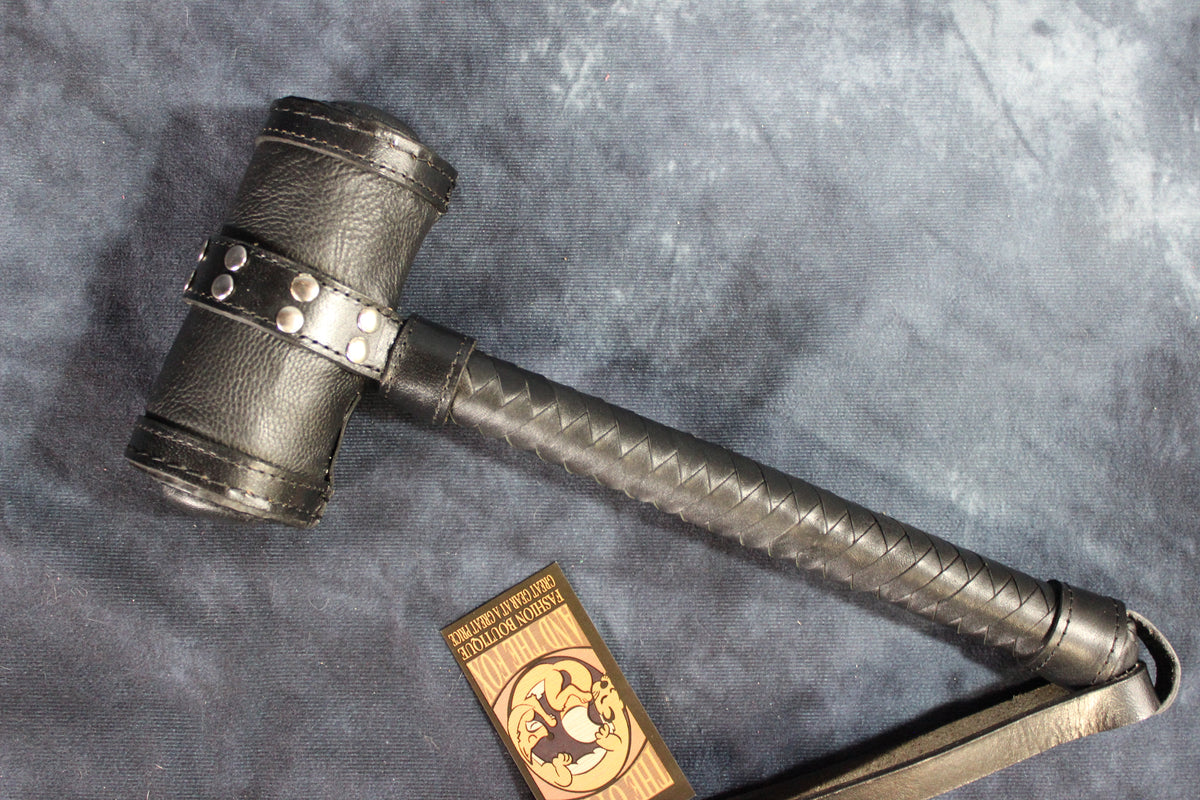 Harley Quinn Bondage Hammer - view 30