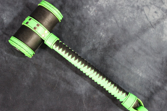 Harley Quinn Bondage Hammer - view 12