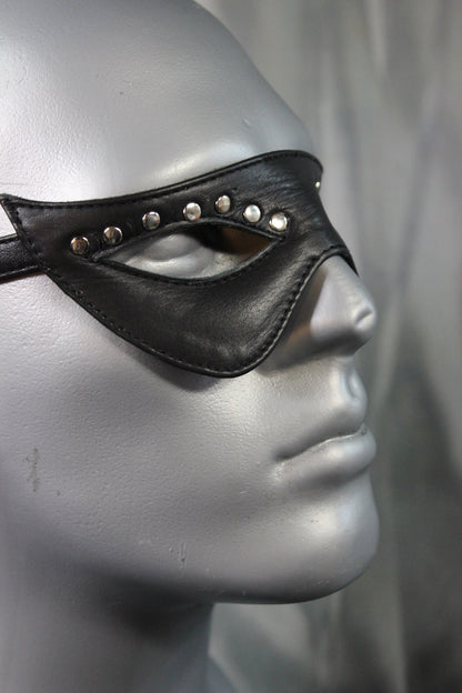 Party Mask by The Otter and The Fox - view 2
