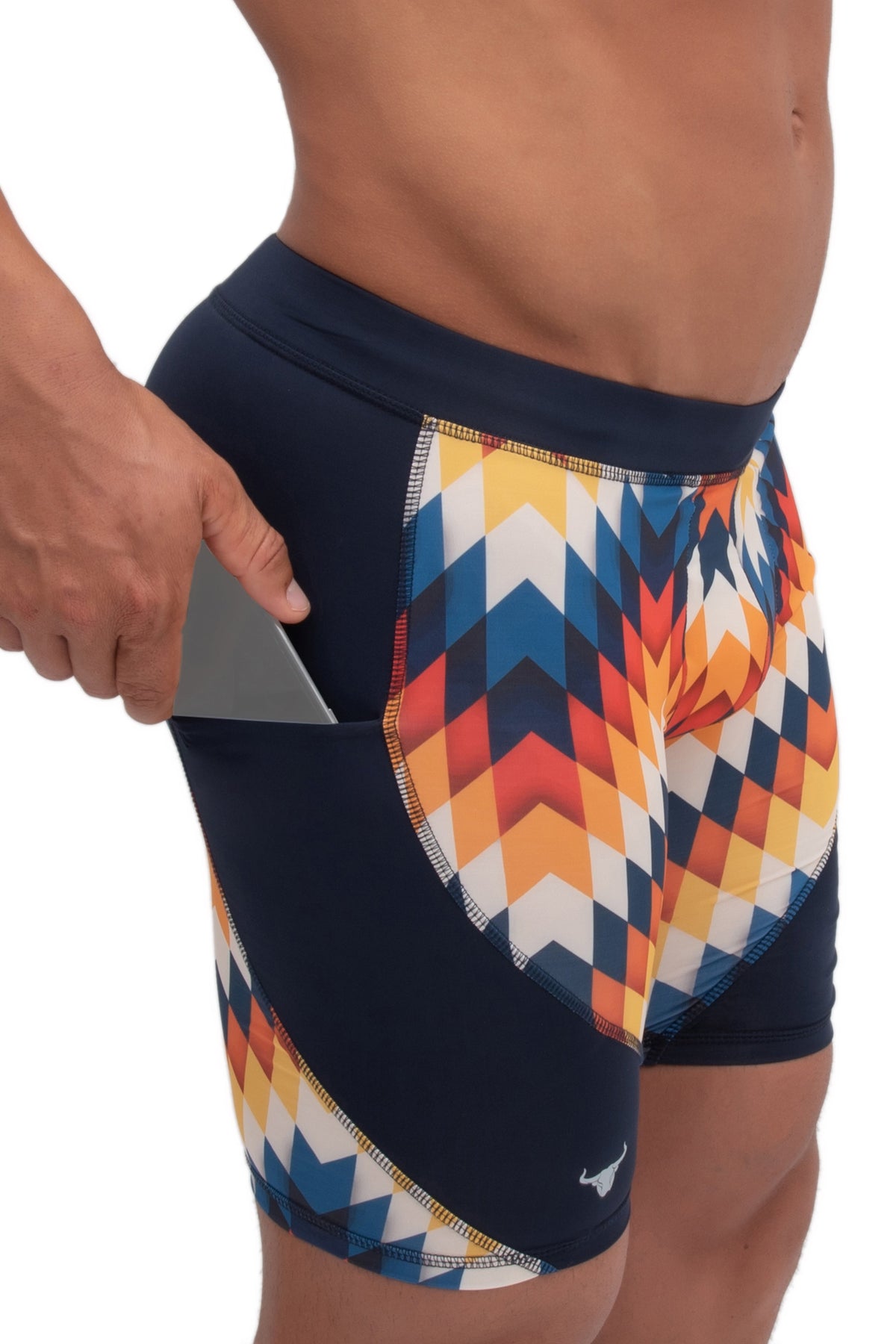 Arrow Shorts | MEN Shorts | Matador Meggings | OUTFAIR | OUTFAIR