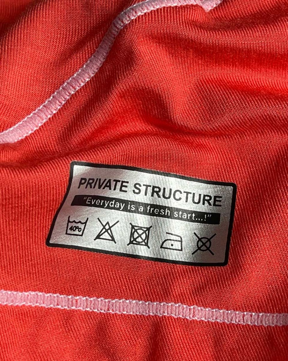 Private Structure Prime Elysian Hipster - Red