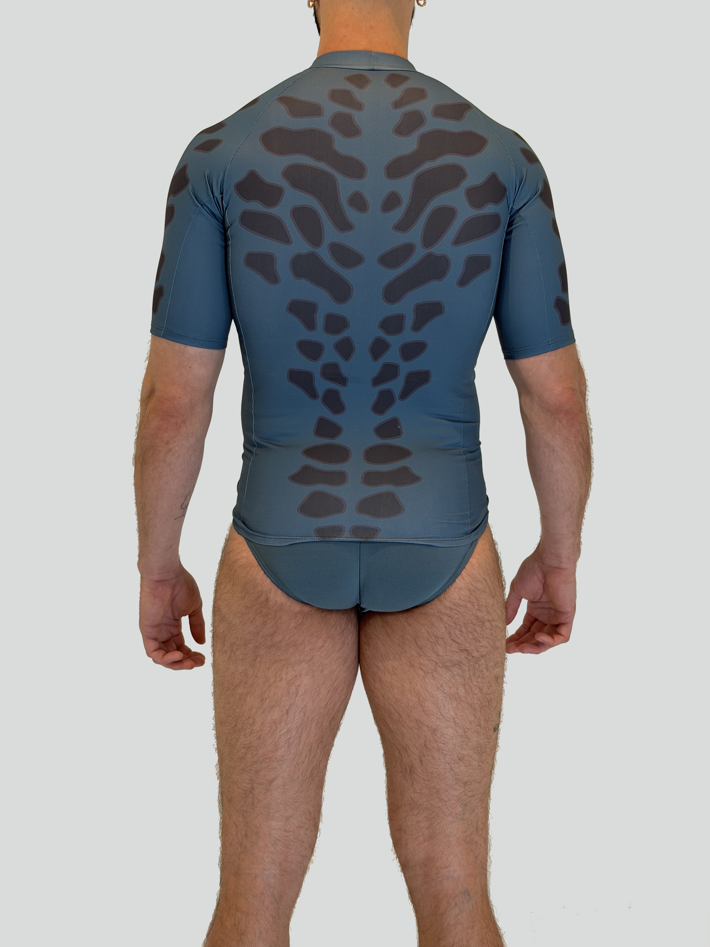 RASHGUARD