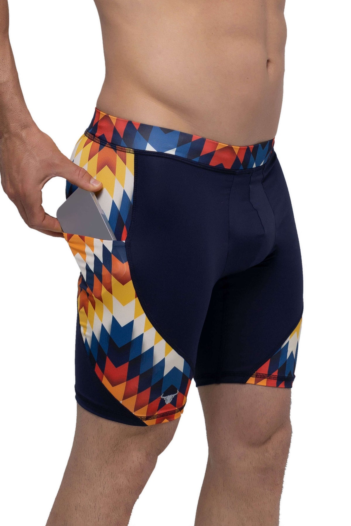 Reverse Arrow Shorts | MEN Shorts | Matador Meggings | OUTFAIR | OUTFAIR
