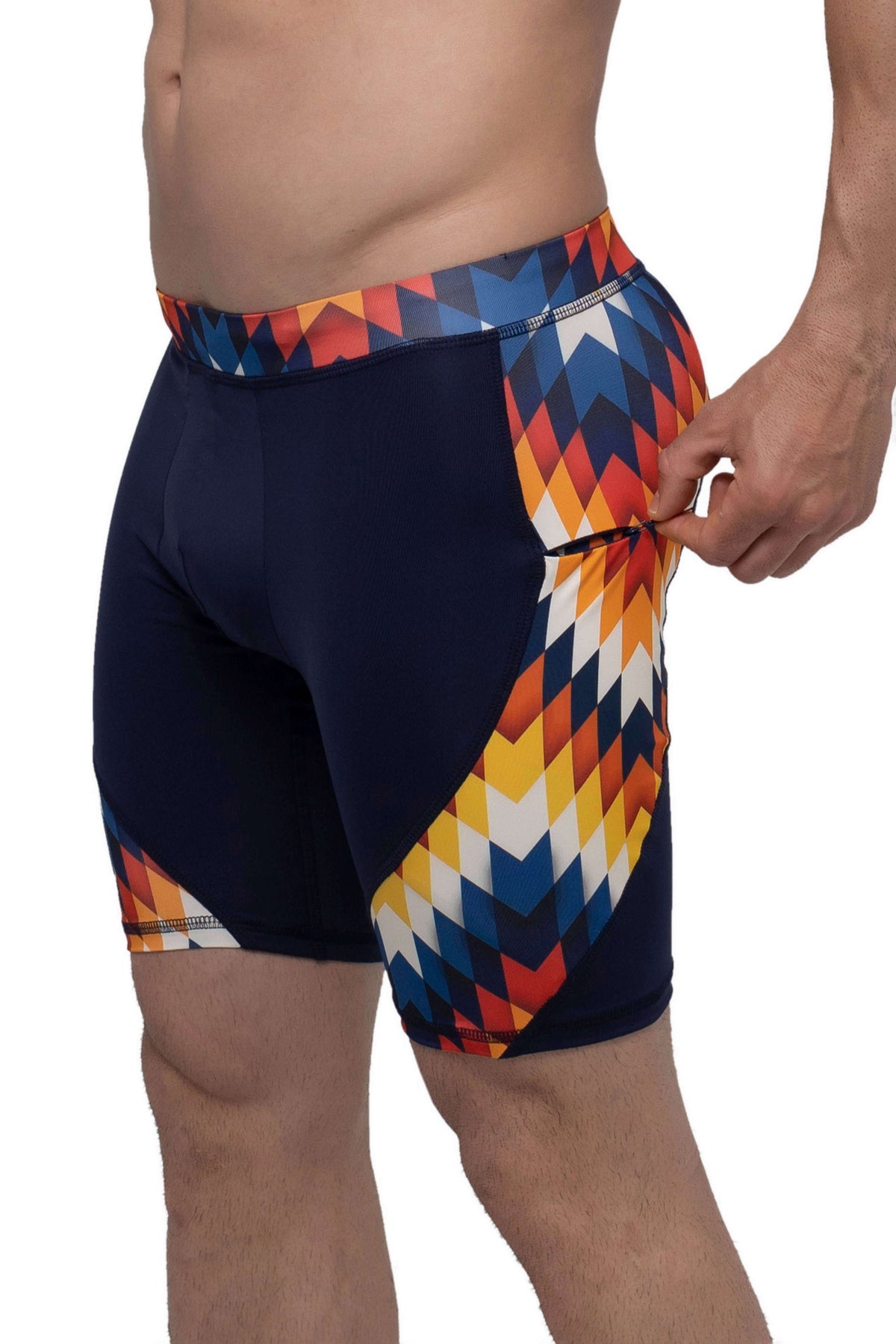 Reverse Arrow Shorts | MEN Shorts | Matador Meggings | OUTFAIR | OUTFAIR