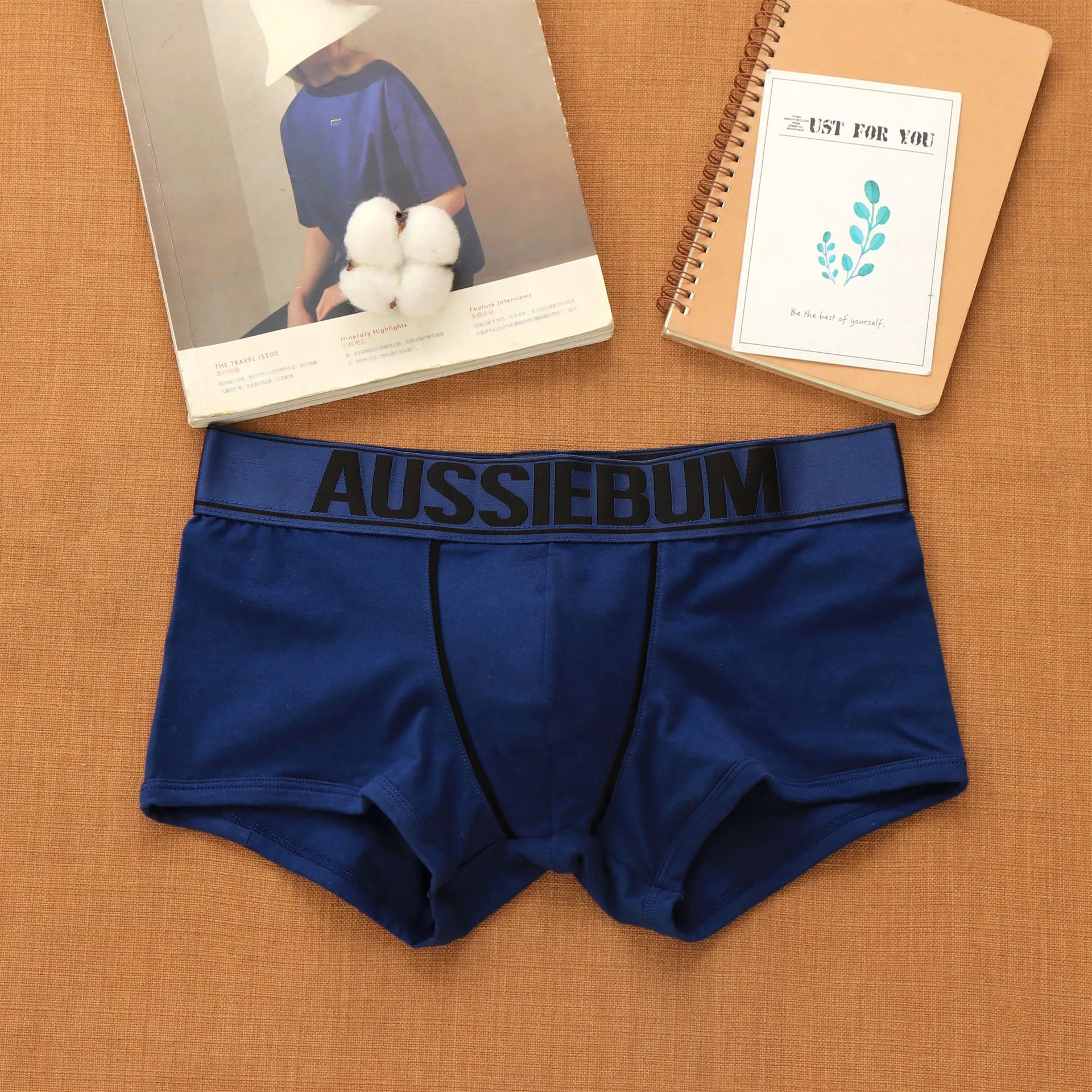 Aussie Bold Trunk