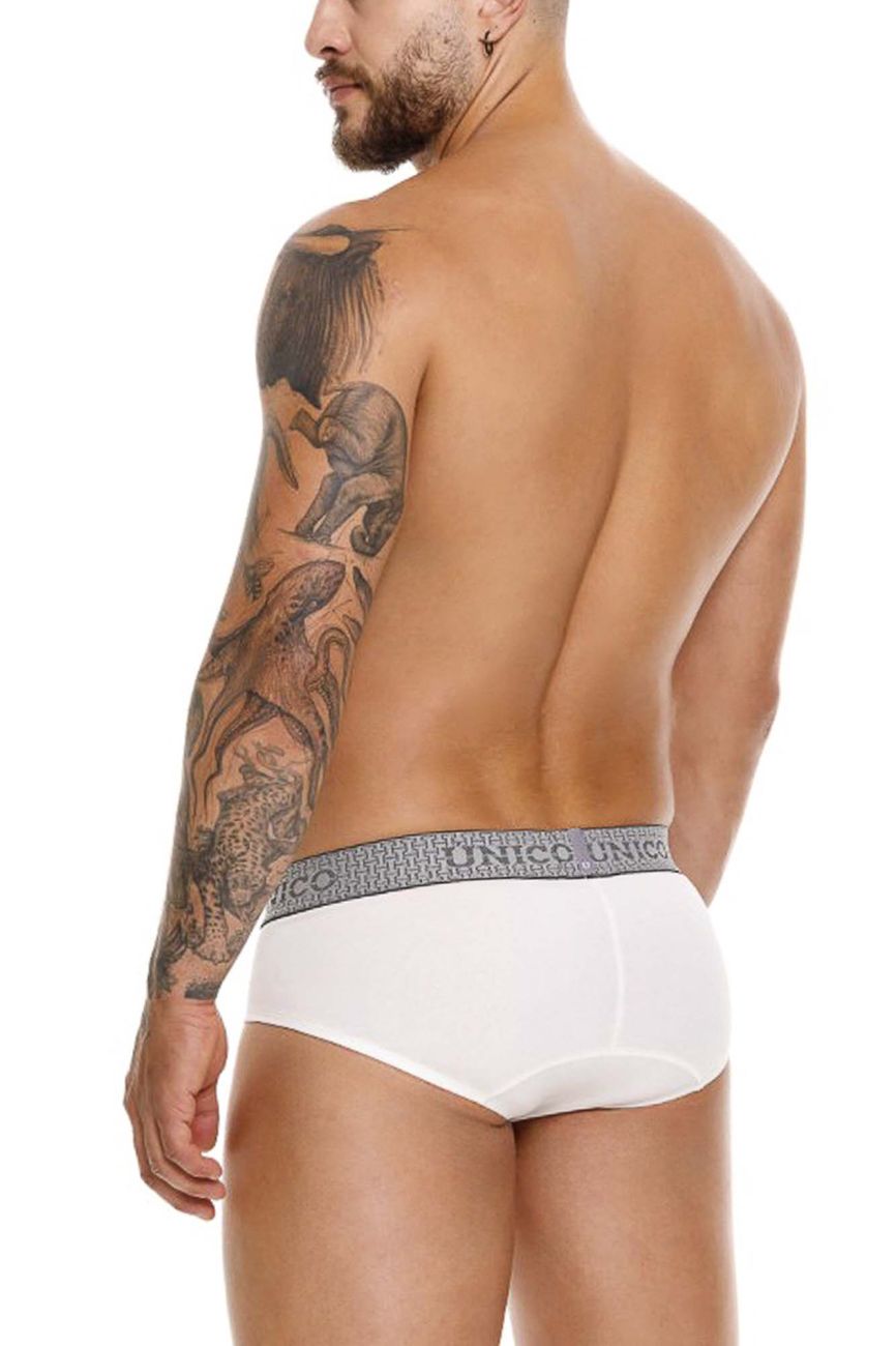 Mundo Unico Men's Underwear 25020101120 Marfil Briefs Color 02-White