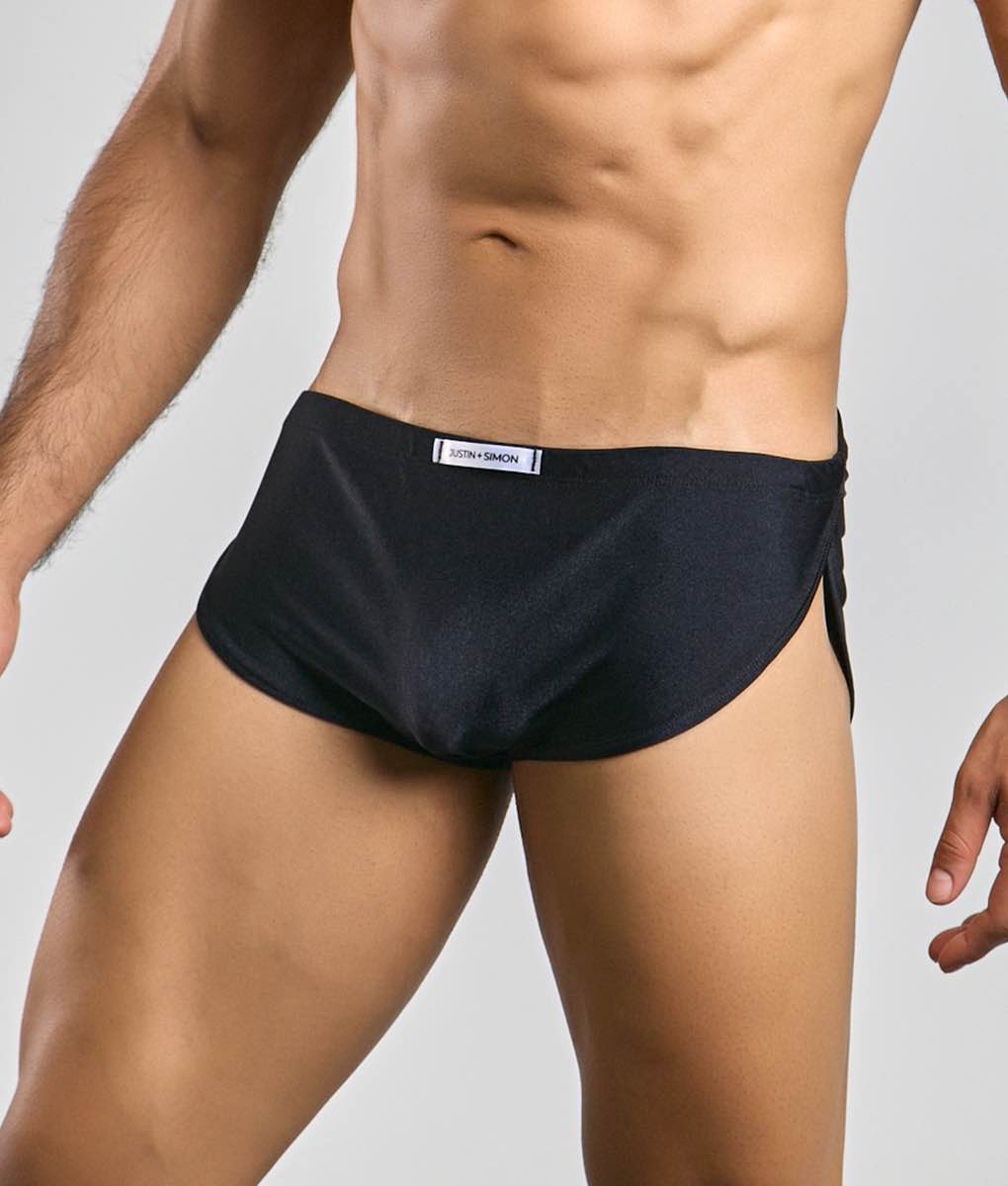 Justin + Simon Running Short | MEN Short | Malebasics | OUTFAIR | OUTFAIR