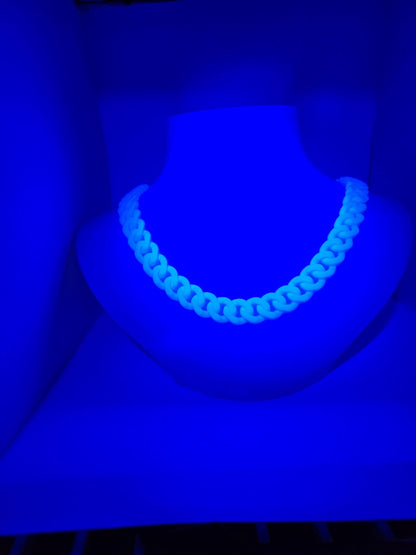 Stretchy Cuban Chain Loop Poppers/Lube Holder Necklace – Colorful, Customizable, Durable & Stylish