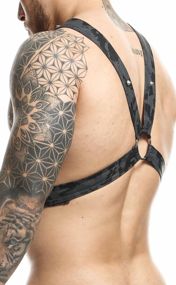 DNGEON Cross Chain Harness | MEN Harness | Malebasics | OUTFAIR | OUTFAIR