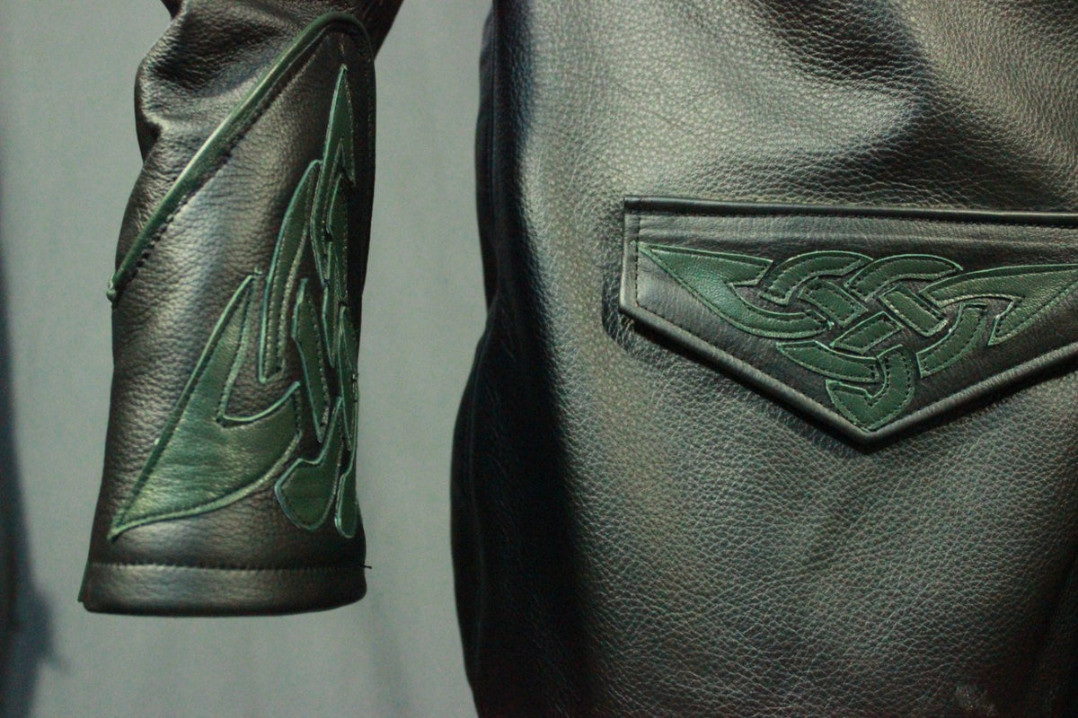 Leather dress coat with celtic highlights in forrest green. - view 4