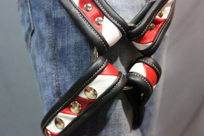 Red and white "Barber" leg harness - view 3