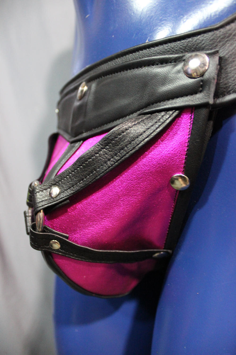 Fantastic Fuchsia Fantasy Jock with ring highlight! - view 3