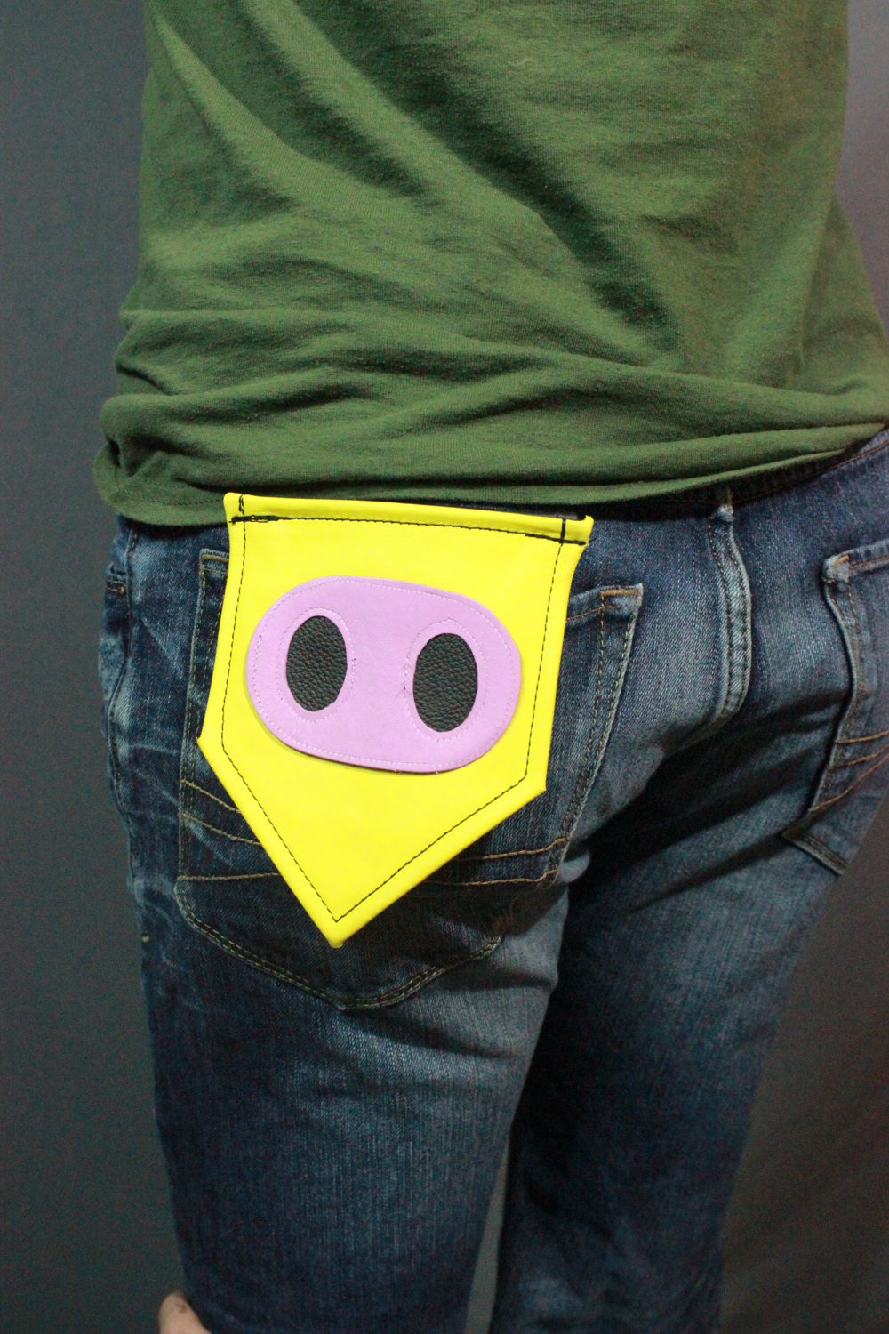 Piggy Pocket Flag - view 4