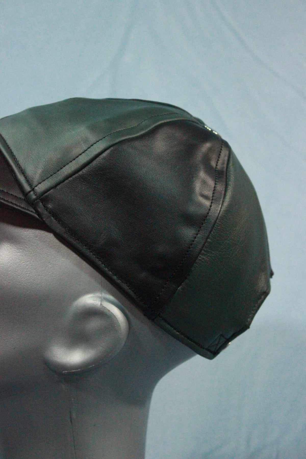 Two Tone Short Brim Boy Cap - view 3