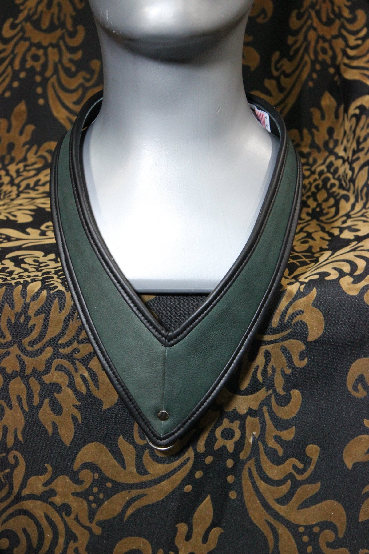 Medallion Holder in Color - view 2