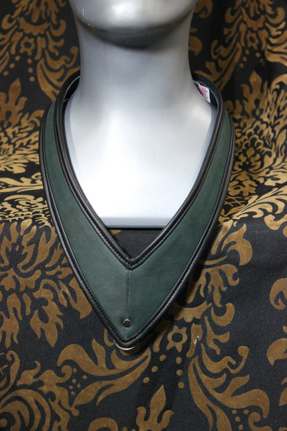 Medallion Holder in Color - view 2