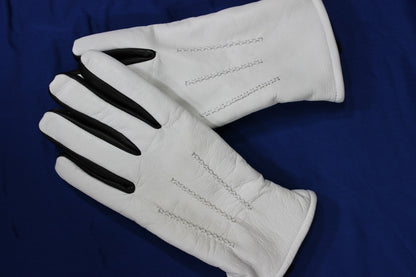 Competition Class Leather Gloves (Cellphone Compatible) - view 6