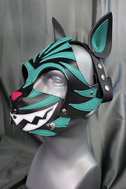 Cheshire Cat Tribute Hood - view 4