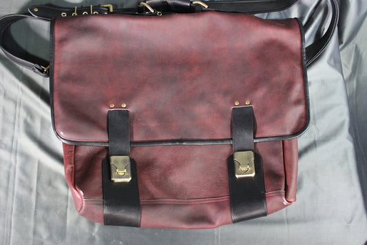Mason's Mega Messenger Bag - NOW BIGGER! - front view