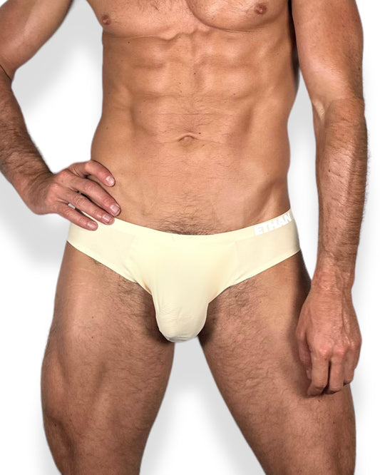 Sandy Briefs | MEN UNDERWEAR | ETHAN UNDERWEAR | OUTFAIR | OUTFAIR
