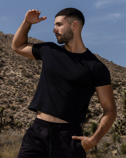 Mid Weight Cropped Fitted T-Shirt Black - view 5