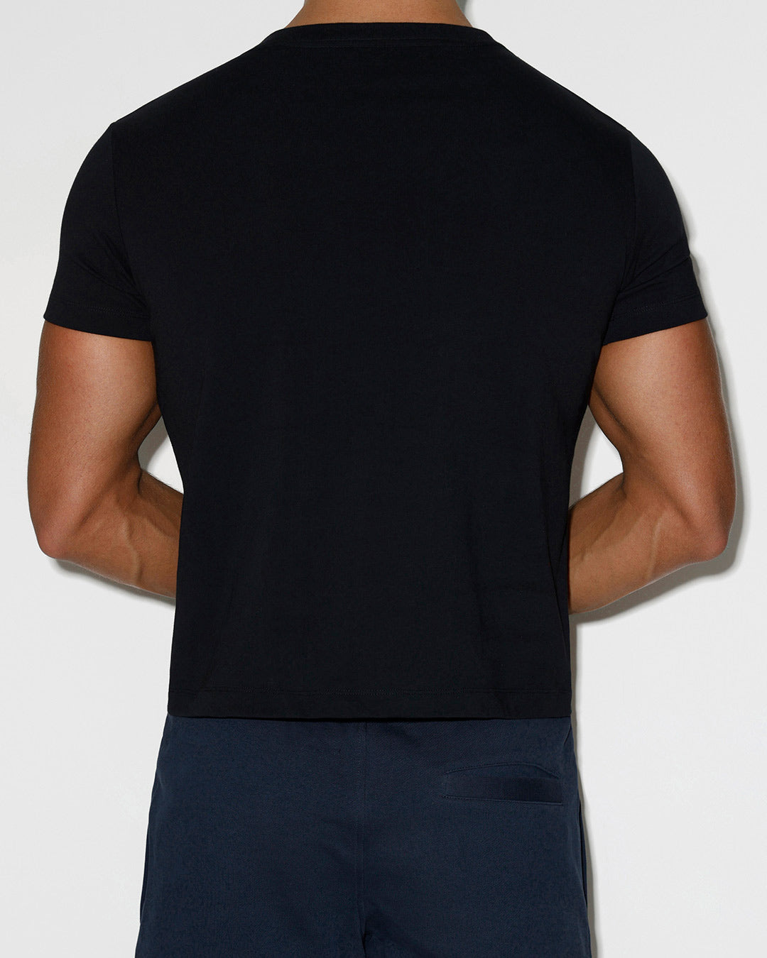 Mid Weight Cropped Fitted T-Shirt Black - view 3